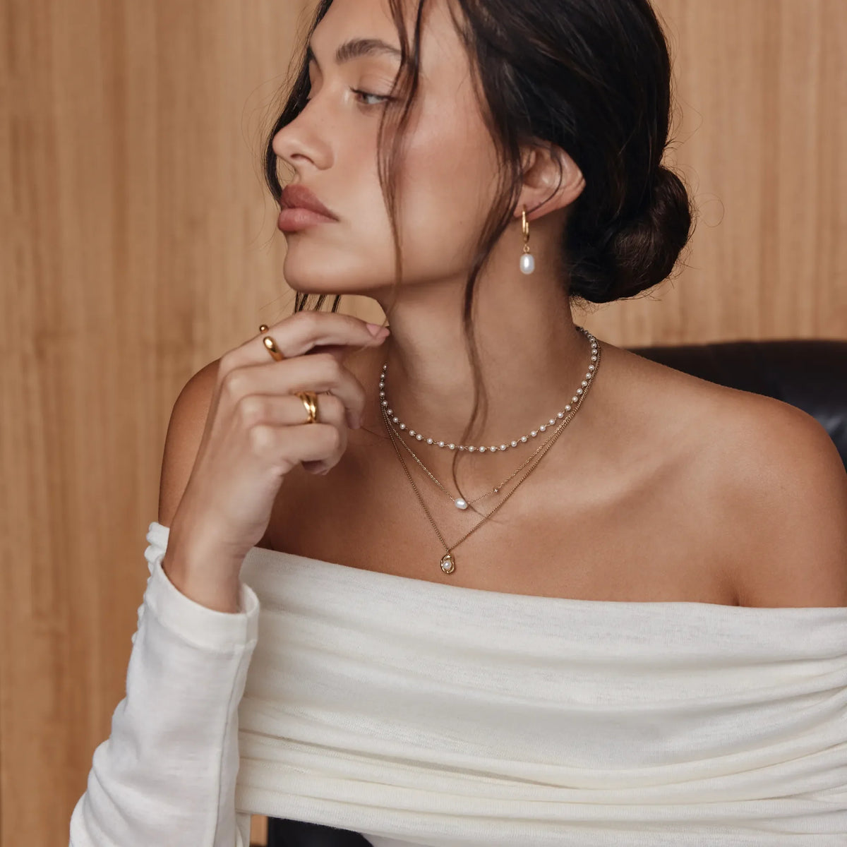 Luna Pearl Drop Necklace