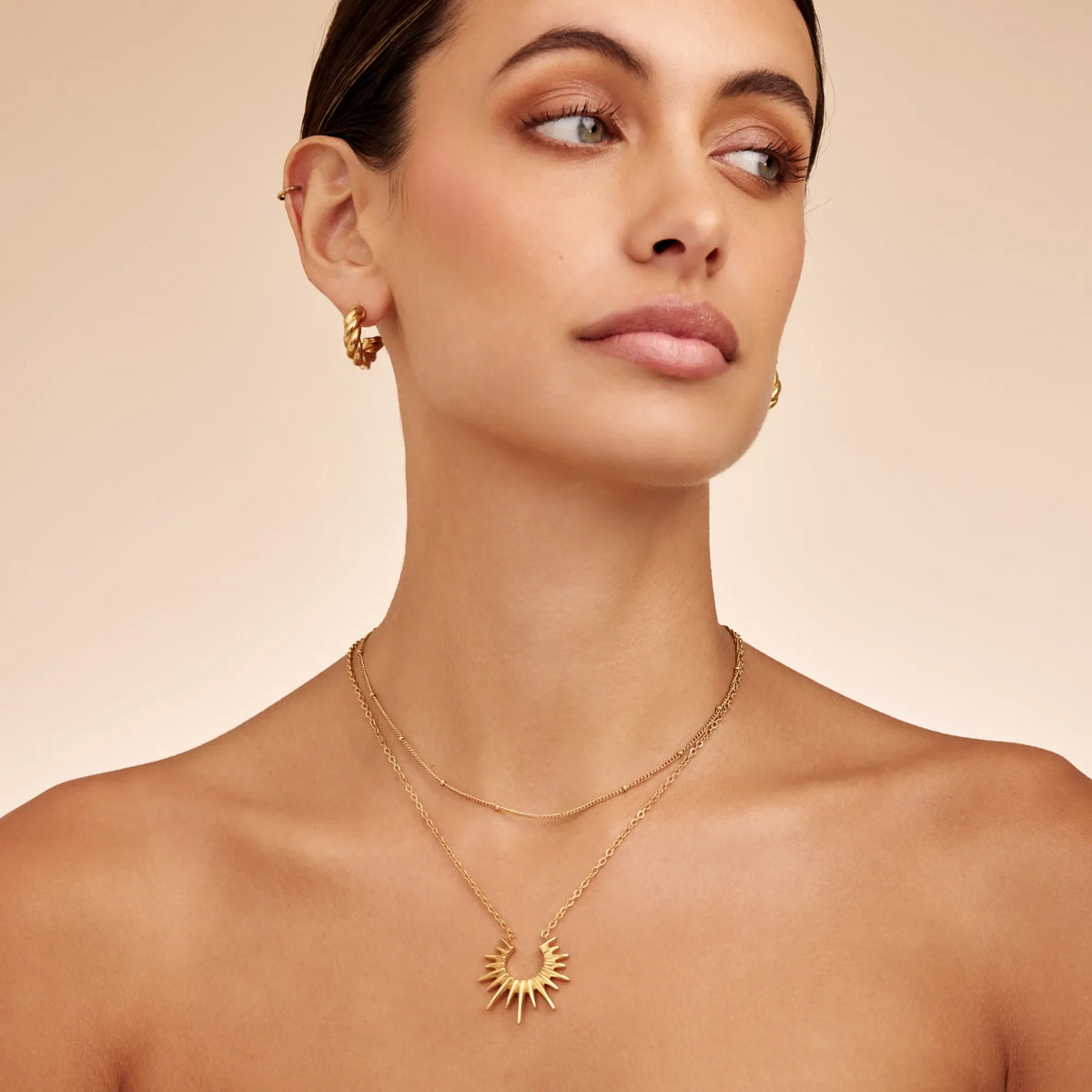Helia Sunburst Necklace