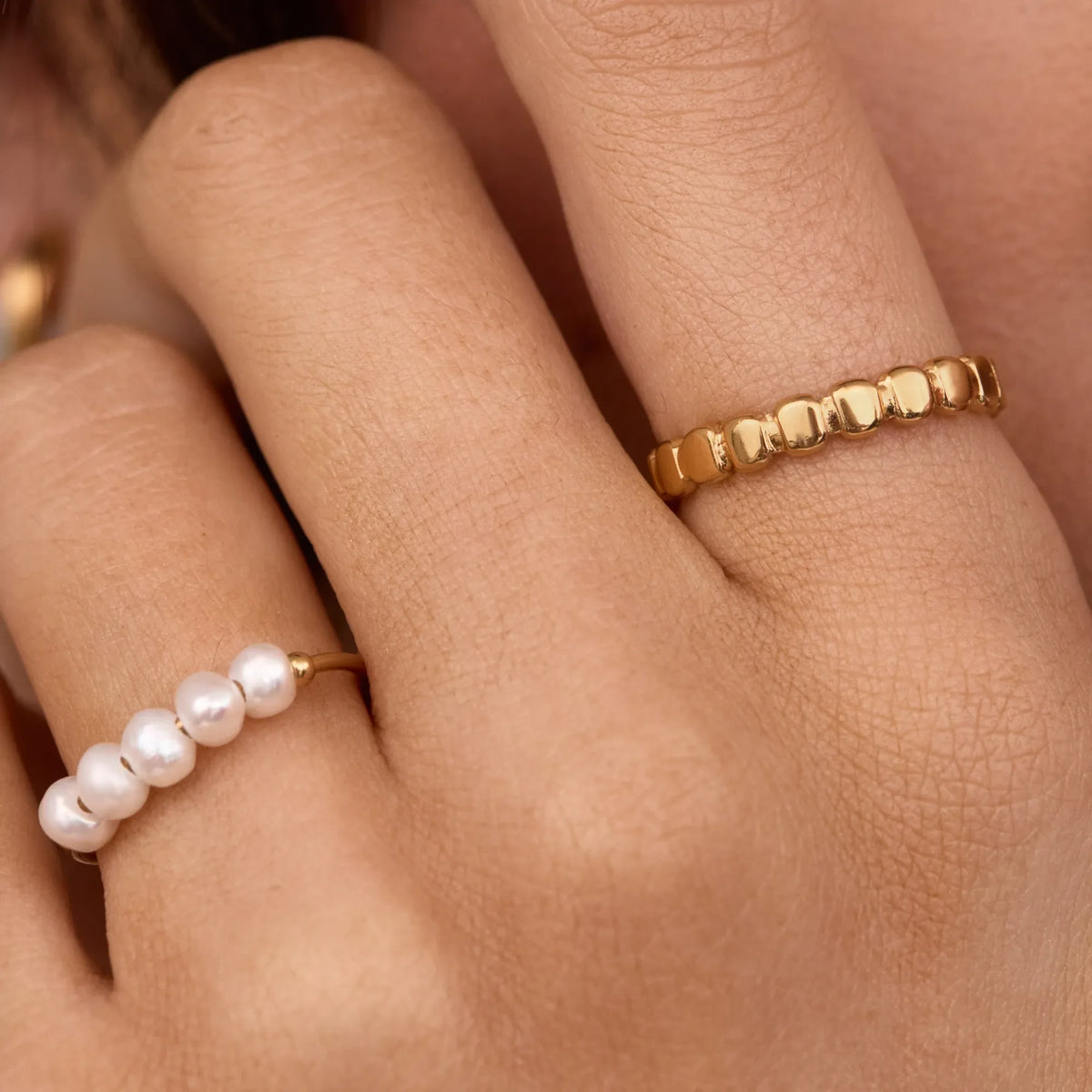 Mini Pearl Row Ring